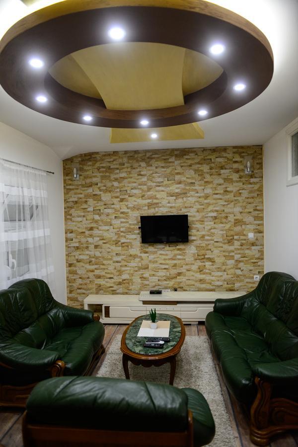 Apartments Mm Nikšić Zewnętrze zdjęcie